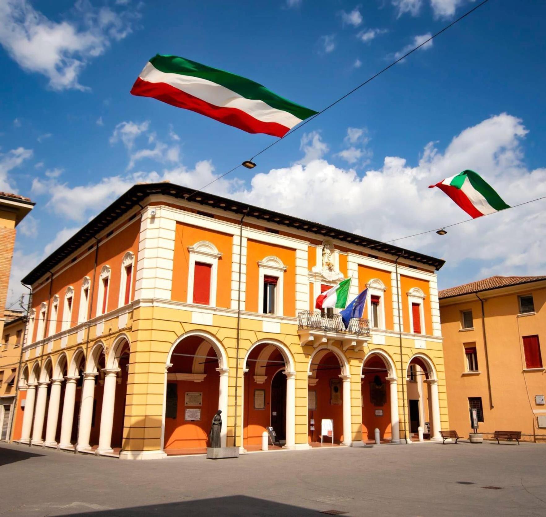 Massa Lombarda B24 Attico Con Free Wifi & Parking - Vicino A Bologna Fiera, Lugo Hospital Villa Maria, Ravenna מראה חיצוני תמונה